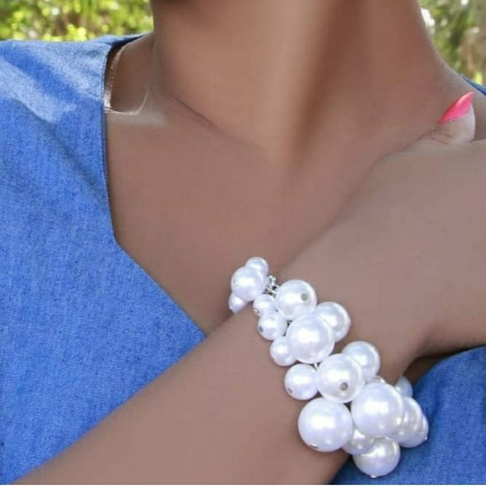 Pearl Bracelet